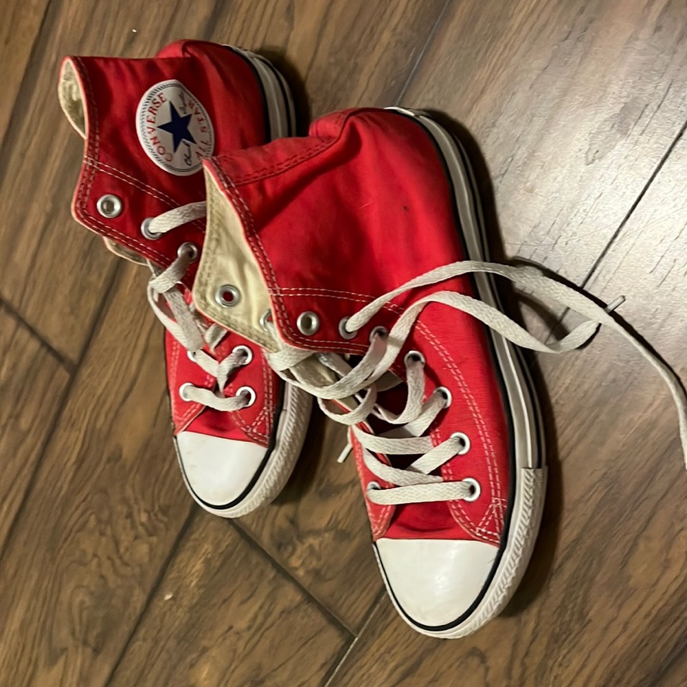 Red Converse